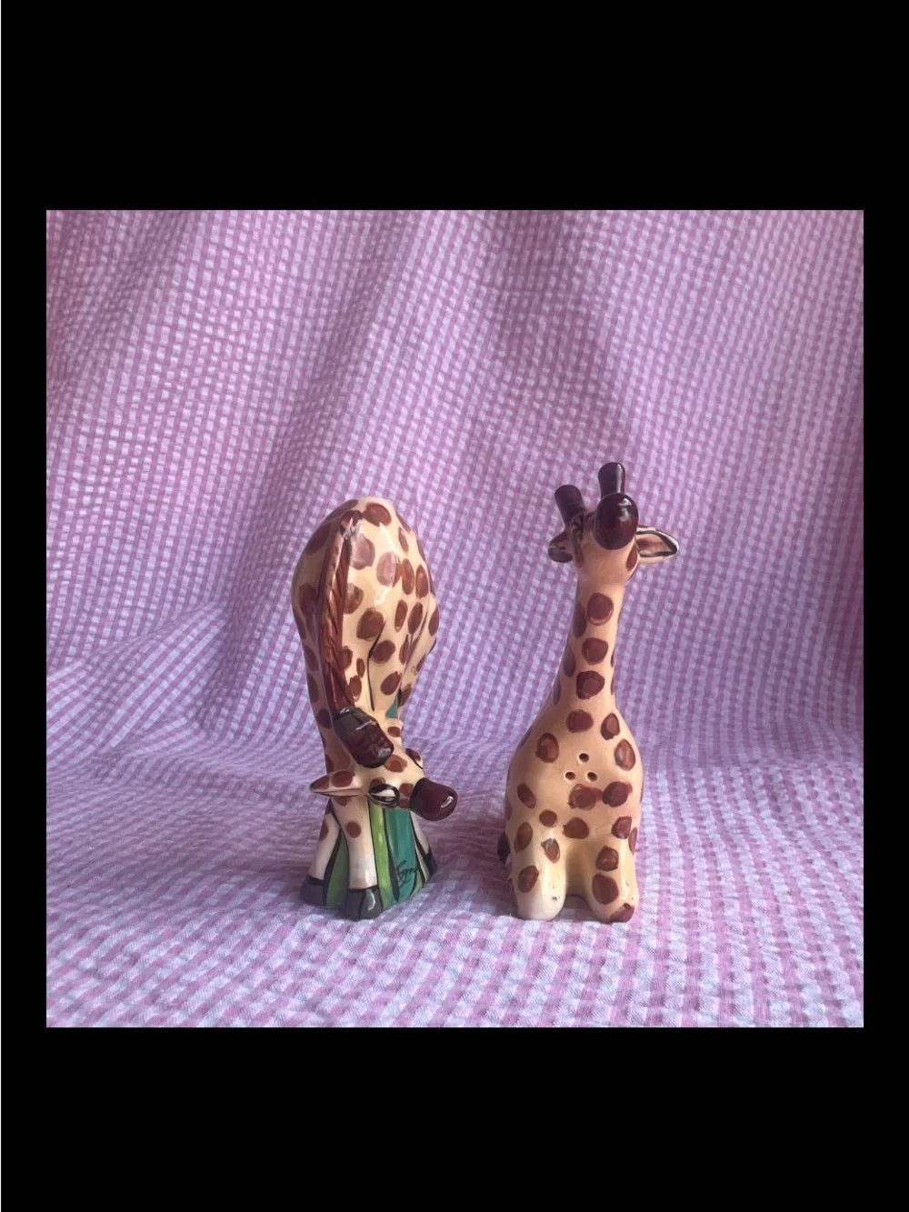 Blue Sky Clayworks Limited Edition Giraffe Salt & Pepper Shaker Lynda Corneielle